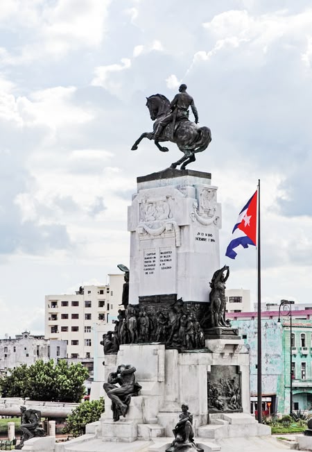 Havana - Antonio Maceo Park